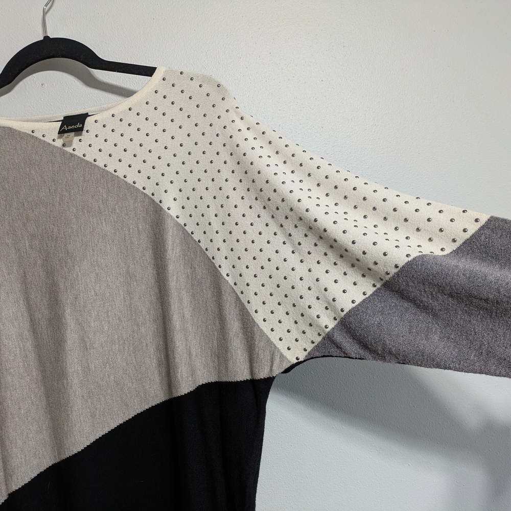 Stylish Women's Colorblock Top - Black, Gray, White - Picture 5 of 6